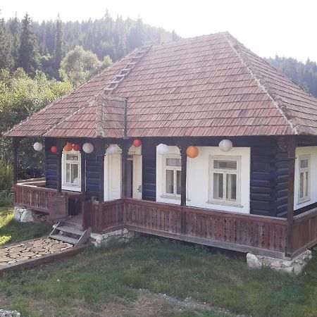 Hotel La Malu' Bistritei - Casutele Valea Stanii Exterior foto